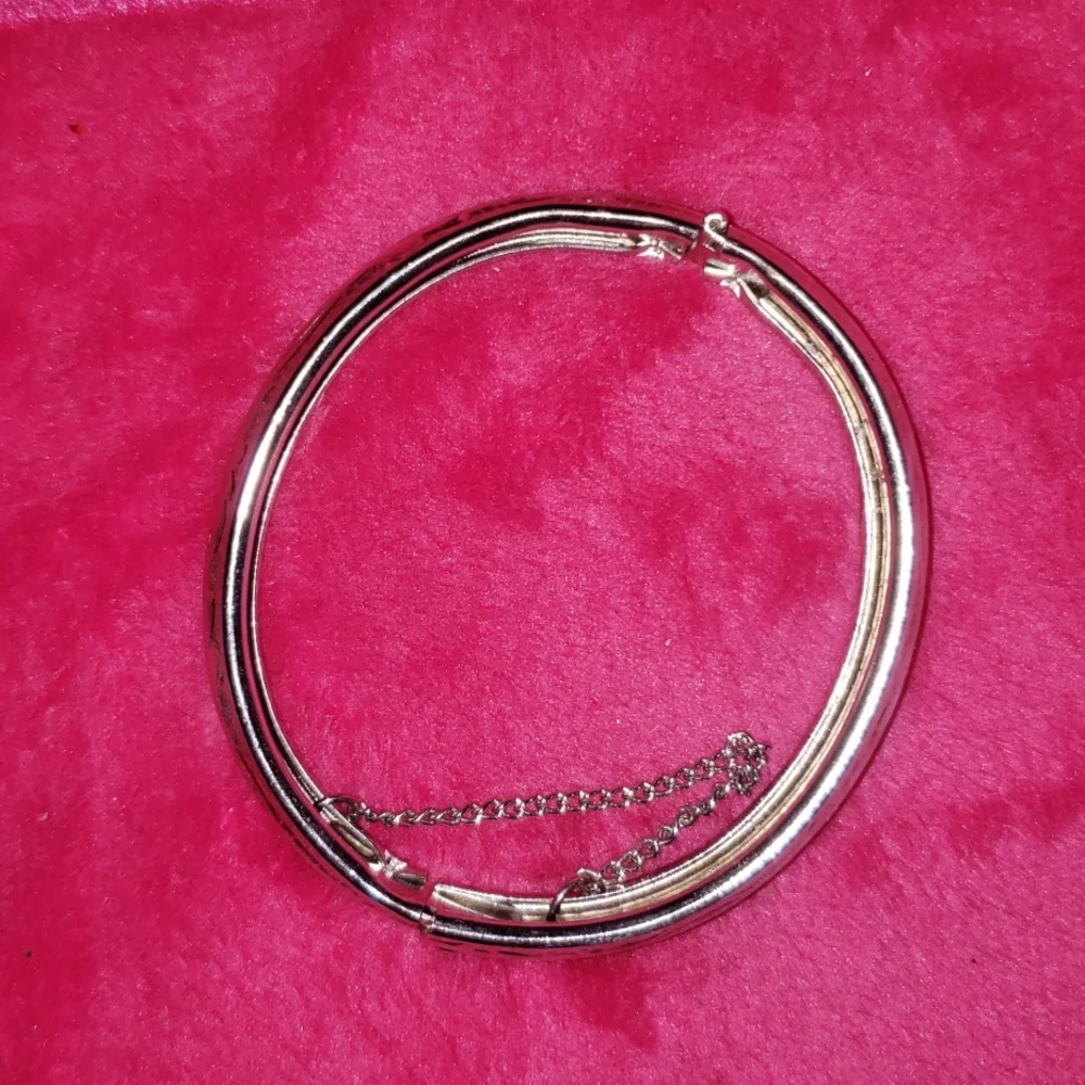 .925 Sterling Silver Bracelet with Floral Vine Engraving Details - Picture 15 of 17